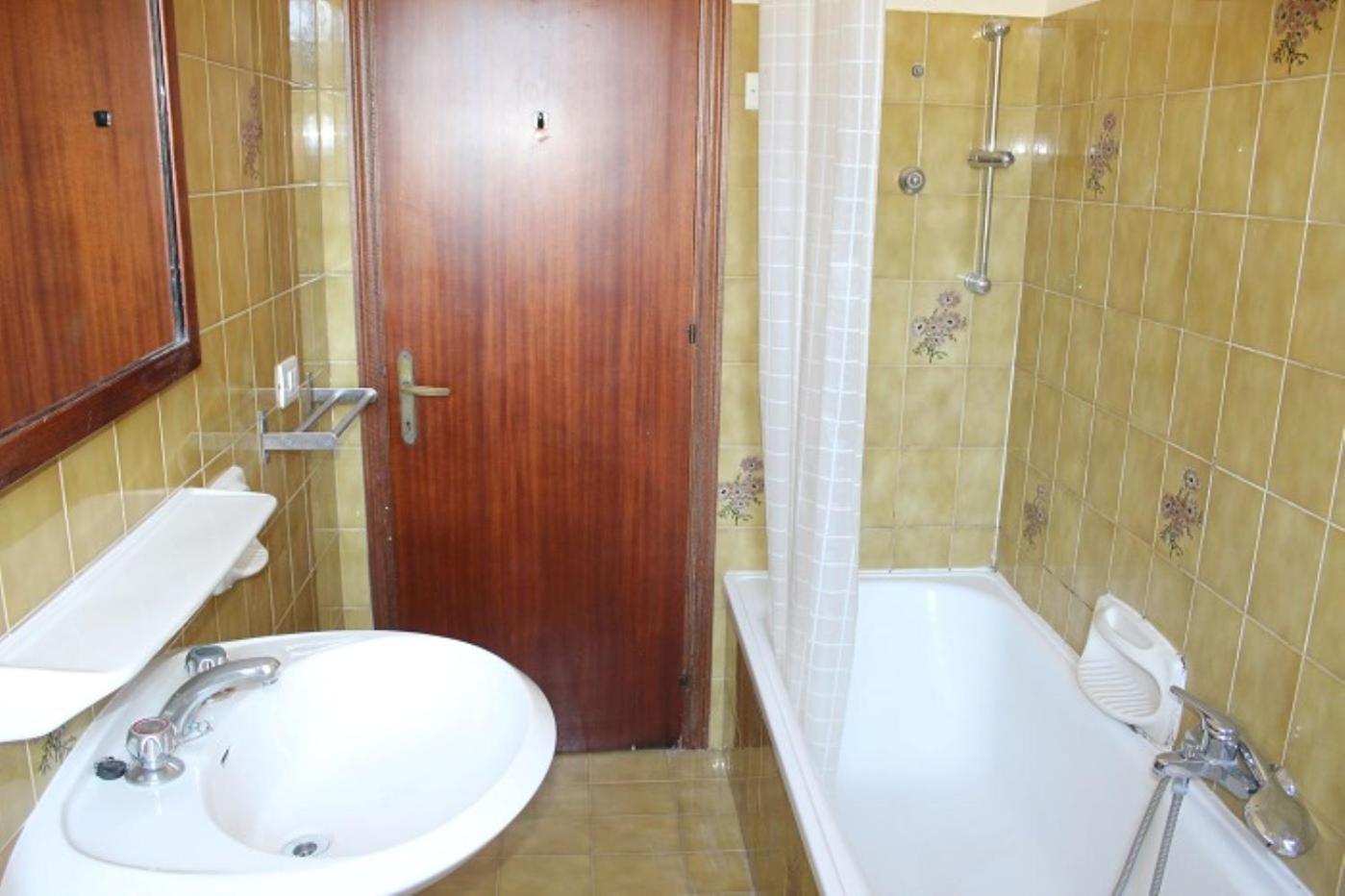 Novella 1 E 2, Appartamenti A Numana Con Posto Auto Exteriör bild